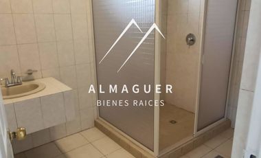 Casa en Venta en Portal del Norte, de un nivel, patio con espacio para alberca.