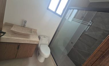 ESTRENA ESTA CASA HERMOSA , EN TEQUISQUIAPAN