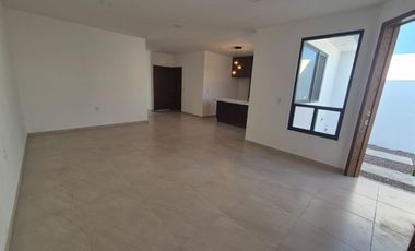 ESTRENA ESTA CASA HERMOSA , EN TEQUISQUIAPAN