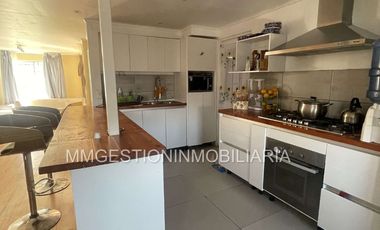 Se arrienda casa en Villa Fundadores