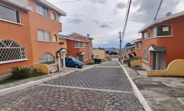 Venta Casa Conjunto Arcos del Norte Carcelén (Yanbal)