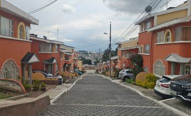 Venta Casa Conjunto Arcos del Norte Carcelén (Yanbal)