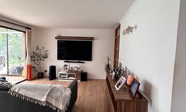 CASA EN CONDOMINIO 5 DORMITORIOS 4 BAÑOS QUINCHO VALLE LA DEHESA