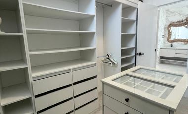 Isla Mocoli, Renta de linda casa 2 dormitorios con cuarto de TV full amoblada