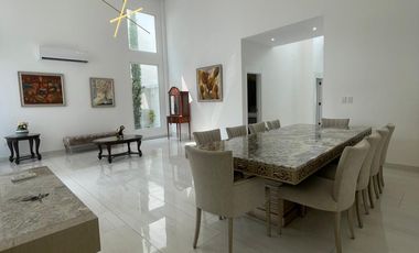 Isla Mocoli, Renta de linda casa 2 dormitorios con cuarto de TV full amoblada