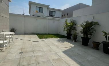 Isla Mocoli, Renta de linda casa 2 dormitorios con cuarto de TV full amoblada