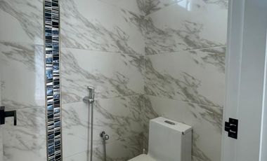 Isla Mocoli, Renta de linda casa 2 dormitorios con cuarto de TV full amoblada