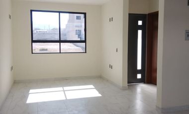 DATE EL LUJO, DE ESTRENAR ESTA , HERMOSA CASA EN TEQUISQUIAPAN