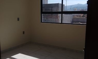 DATE EL LUJO, DE ESTRENAR ESTA , HERMOSA CASA EN TEQUISQUIAPAN