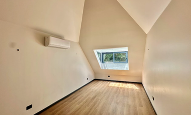 Casa En Arriendo Cercana A Colegio Newland