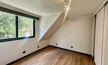 Casa En Arriendo Cercana A Colegio Newland