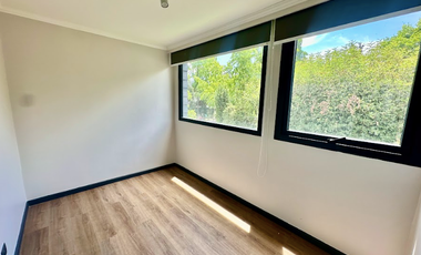 Casa En Arriendo Cercana A Colegio Newland