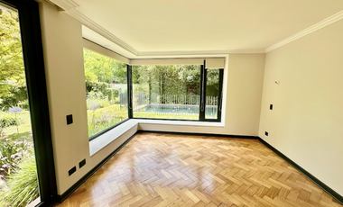 Casa En Arriendo Cercana A Colegio Newland