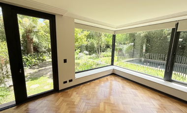 Casa En Arriendo Cercana A Colegio Newland