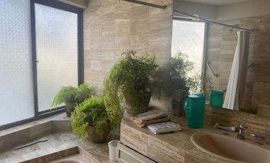 Vendo casa como terreno Surco Aracena