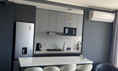 Arriendo Depto. 3d, 2b + Estacionamiento y Bodega – Matucana 700, Metro Quinta Normal-Santiago