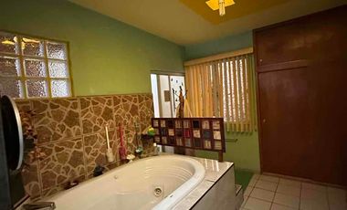 CASA EN VENTA EN SAN SEBASTIAN!!