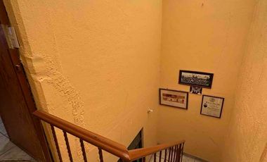 CASA EN VENTA EN MORELOS 1 a 1/2 cuadra de la avenida!