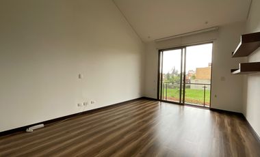 Casa campestre en arriendo – Cerros de Suba, Conjunto Torreladera Bosque Reservado