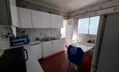 Local Comercial Con Gran Vitrina En Avenida Manuel Montt