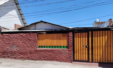 CASA EN MACUL A CUADRAS METRO AGRICOLA Y AVENIDA MARATHON