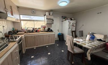 HERMOSA CASA EN VILLA TRANSPORTISTA CALAMA