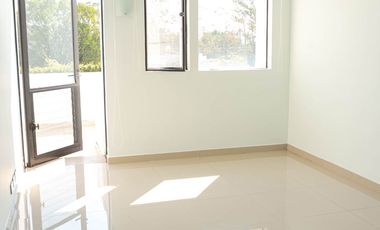 Casa con amplio jardín en Villas de Irapuato
