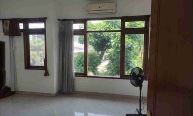 Lingkungan tenang Asri nyaman di Batununggal