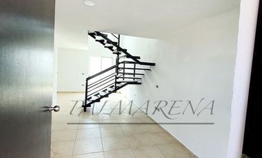 CASA EN RENTA ZONA IXTAPA SIN MUEBLES 3 HABITACIONES