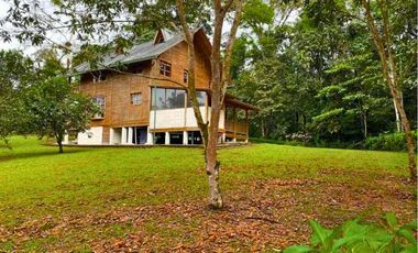 Venta de Quinta Vacacional Pedro Vicente Maldonado - Pichincha