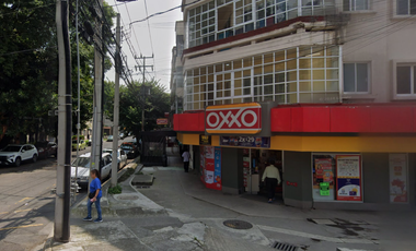 ¡Oportunidad de Inversión! Casa en Remate Bancario Aproveche esta excelente oportunidad de adquisición mediante remate bancario. Propiedad con alto po