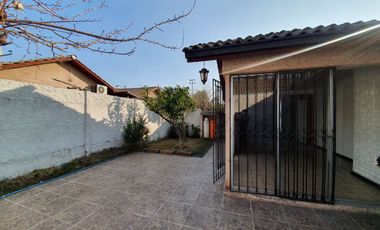 Se Arrienda Casa 3dormit.+2b+1 estac. en Condominio Cerrado la Florida