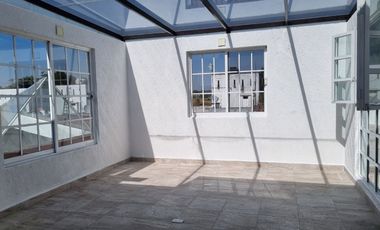 CASA  EN RENTA DENTRO DE FRACCIONAMIENTO, FACIL SALIDA A CDMX, OCOYOACAC, CERCA DEL CLUB DE GOLF LOS ENCINOS