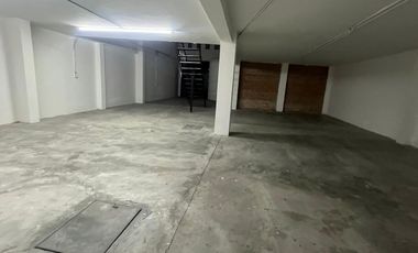 EXCELENTE BODEGA CON OFICINAS CERCA DE CAMINO REAL Y ZAVALETA