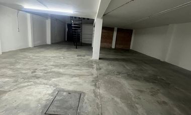 EXCELENTE BODEGA CON OFICINAS CERCA DE CAMINO REAL Y ZAVALETA