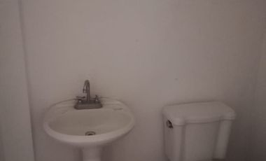 EXCELENTE BODEGA CON OFICINAS CERCA DE CAMINO REAL Y ZAVALETA