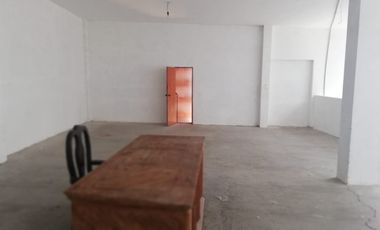 EXCELENTE BODEGA CON OFICINAS CERCA DE CAMINO REAL Y ZAVALETA