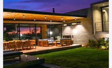 Espectacular casa de Campo, cerca al mar