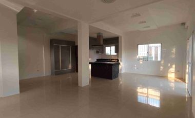 Corner Single Detached House and Lot in Cainta Rizal