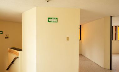 OFICINA EN ESQUINA EN RENTA, PRADOS AGUA AZUL