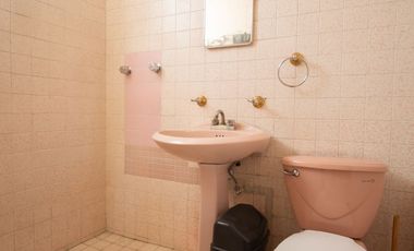 OFICINA EN ESQUINA EN RENTA, PRADOS AGUA AZUL