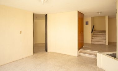 OFICINA EN ESQUINA EN RENTA, PRADOS AGUA AZUL