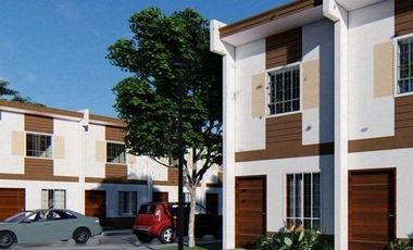 FOR SALE- 1.2M 2 STOREY TOWNHOUSE w/ 2 BEDROOMS, LOCATED IN BRGY. SAMBAT BALAYAN BATANGAS