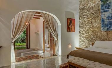 CASA EN VENTA DE 1 NIVEL  EN EL CENTRO DE MÉRIDA