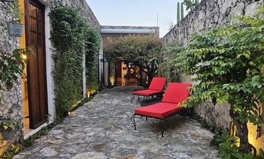 CASA EN VENTA DE 1 NIVEL  EN EL CENTRO DE MÉRIDA