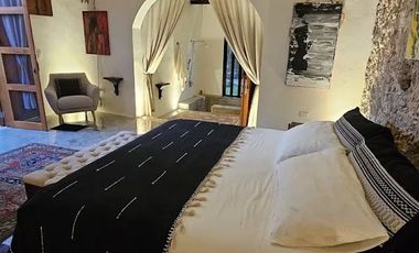 CASA EN VENTA DE 1 NIVEL  EN EL CENTRO DE MÉRIDA