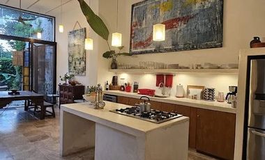 CASA EN VENTA DE 1 NIVEL  EN EL CENTRO DE MÉRIDA