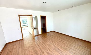Casa en Renta $21,600.00 más Mantenimiento, Condominio Gran Duque en calle Lorenzo Barcelata N°000, Casa Interiror N°00, Rinconada Bugambilias en Zapo