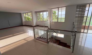Vendo o permuto Casa Campestre en Cerritos pereira