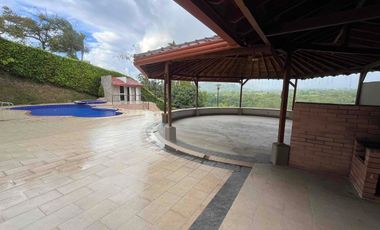Vendo o permuto Casa Campestre en Cerritos pereira